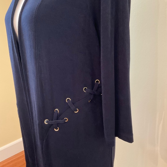 Women’s Chico’s Travelers cardigan jacket - Picture 3 of 7